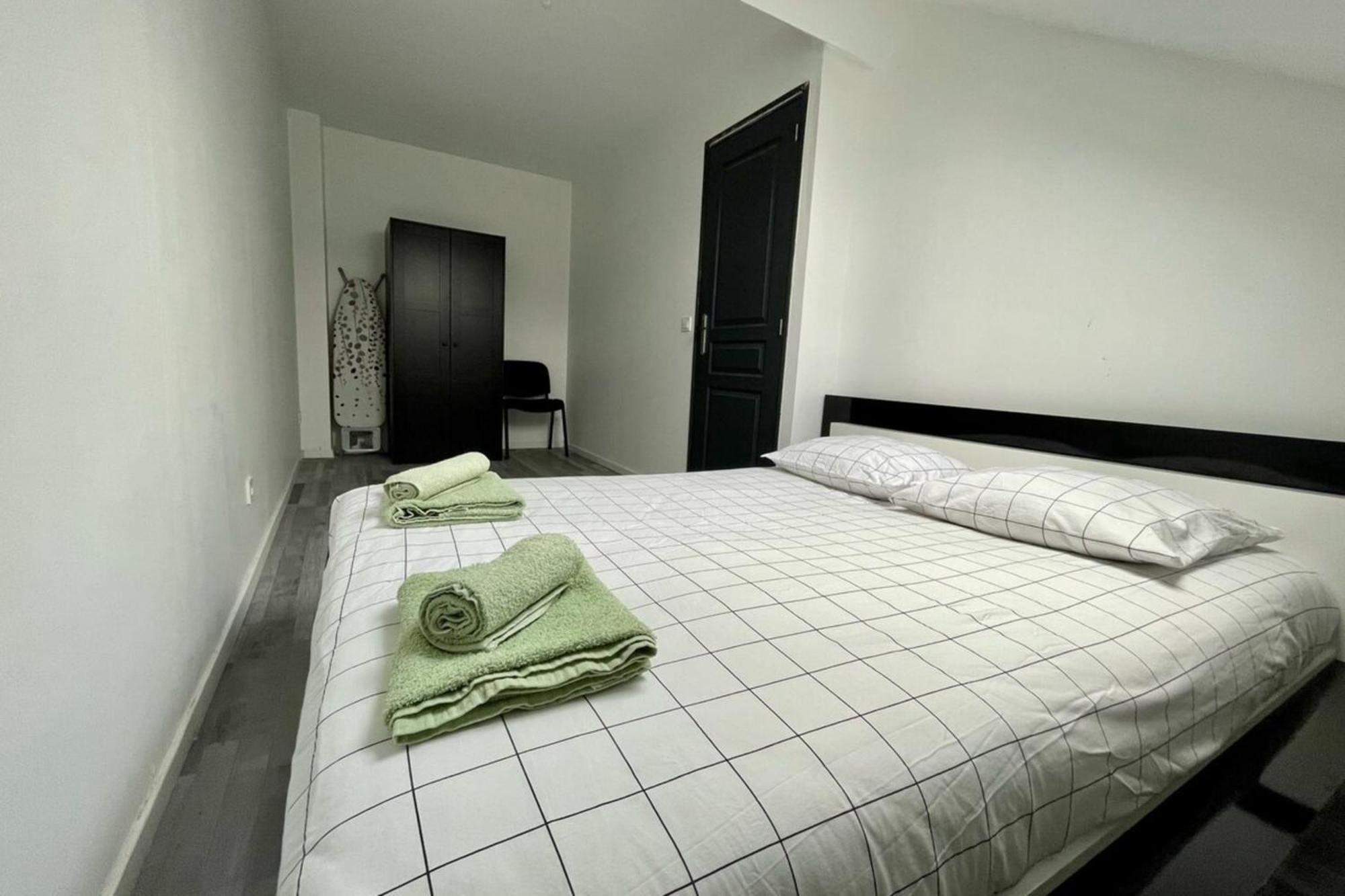 Duplex Montereau Centre - Chez Marc Apartment Luaran gambar