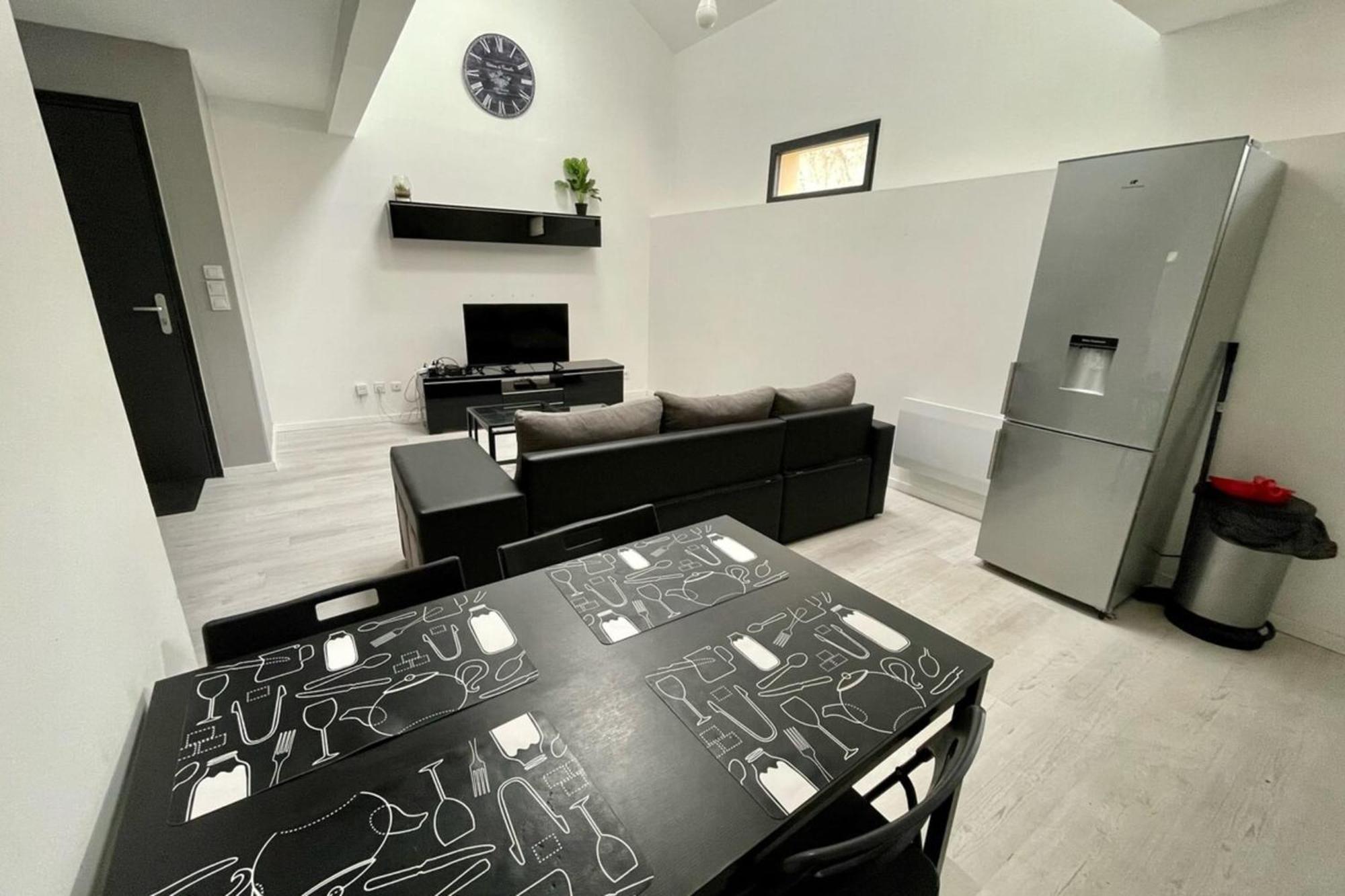 Duplex Montereau Centre - Chez Marc Apartment Luaran gambar